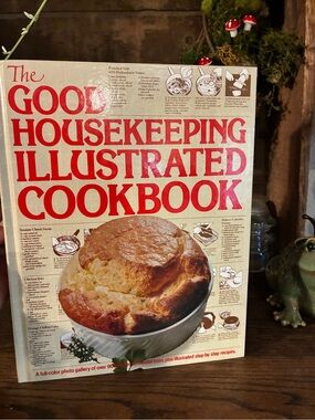 The Illustrated Cookbook - Cream Cover